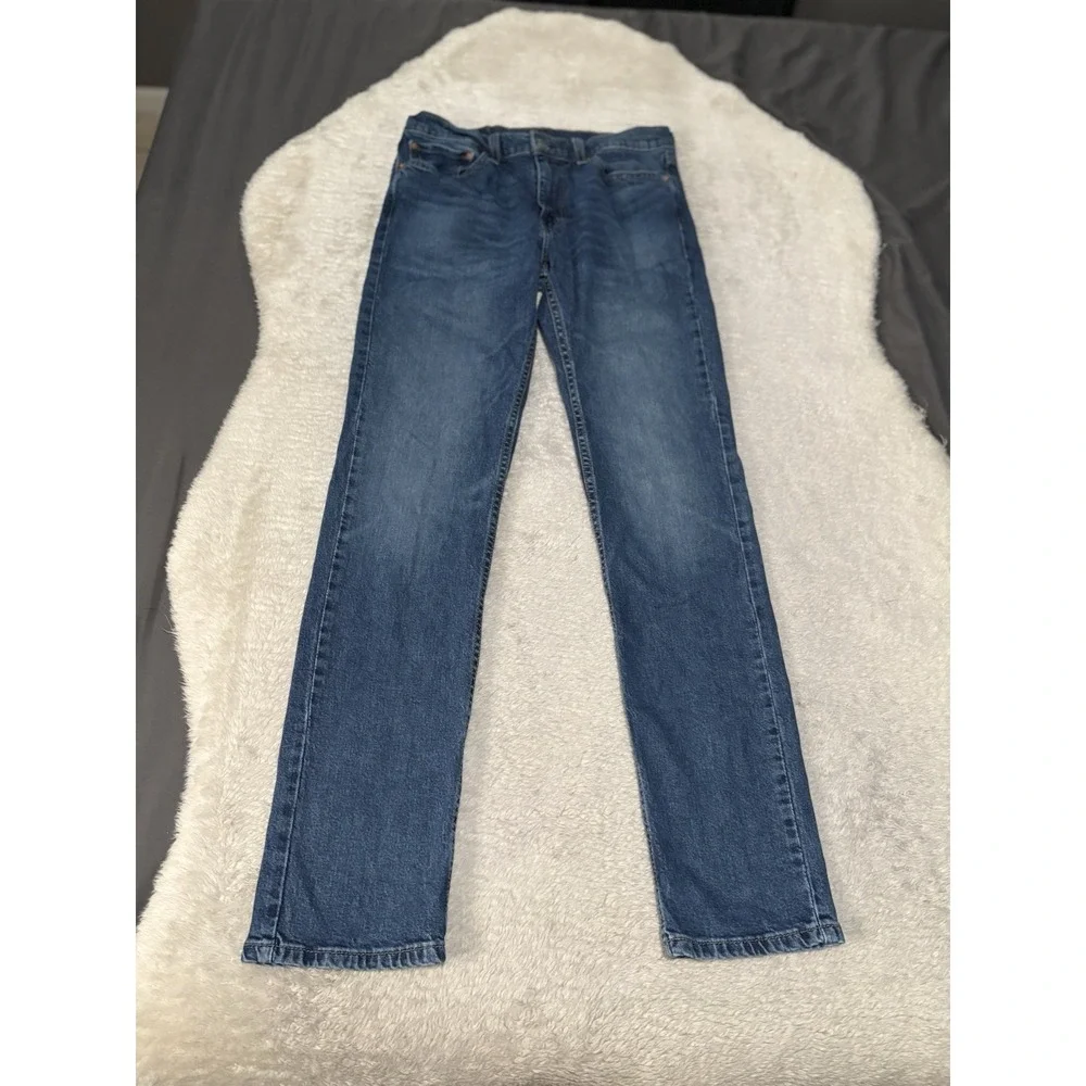 Levis used look